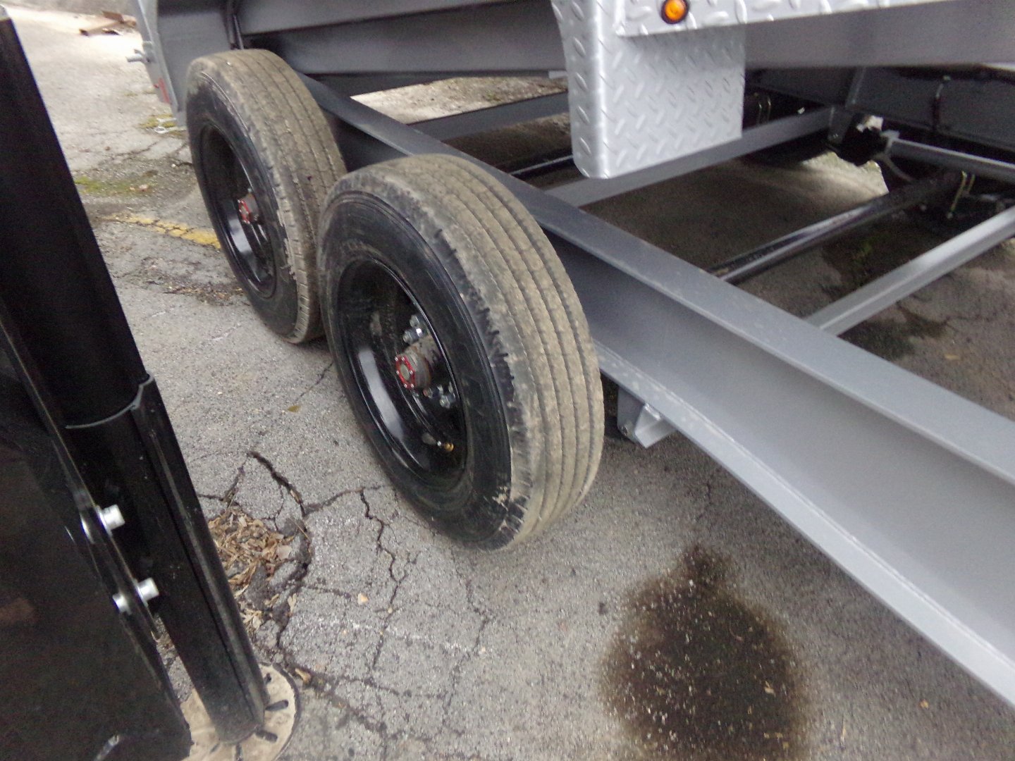 New 2024 Diamond C Trailers LPT 208 PACESETTER 16FT SILER Dump Trailer