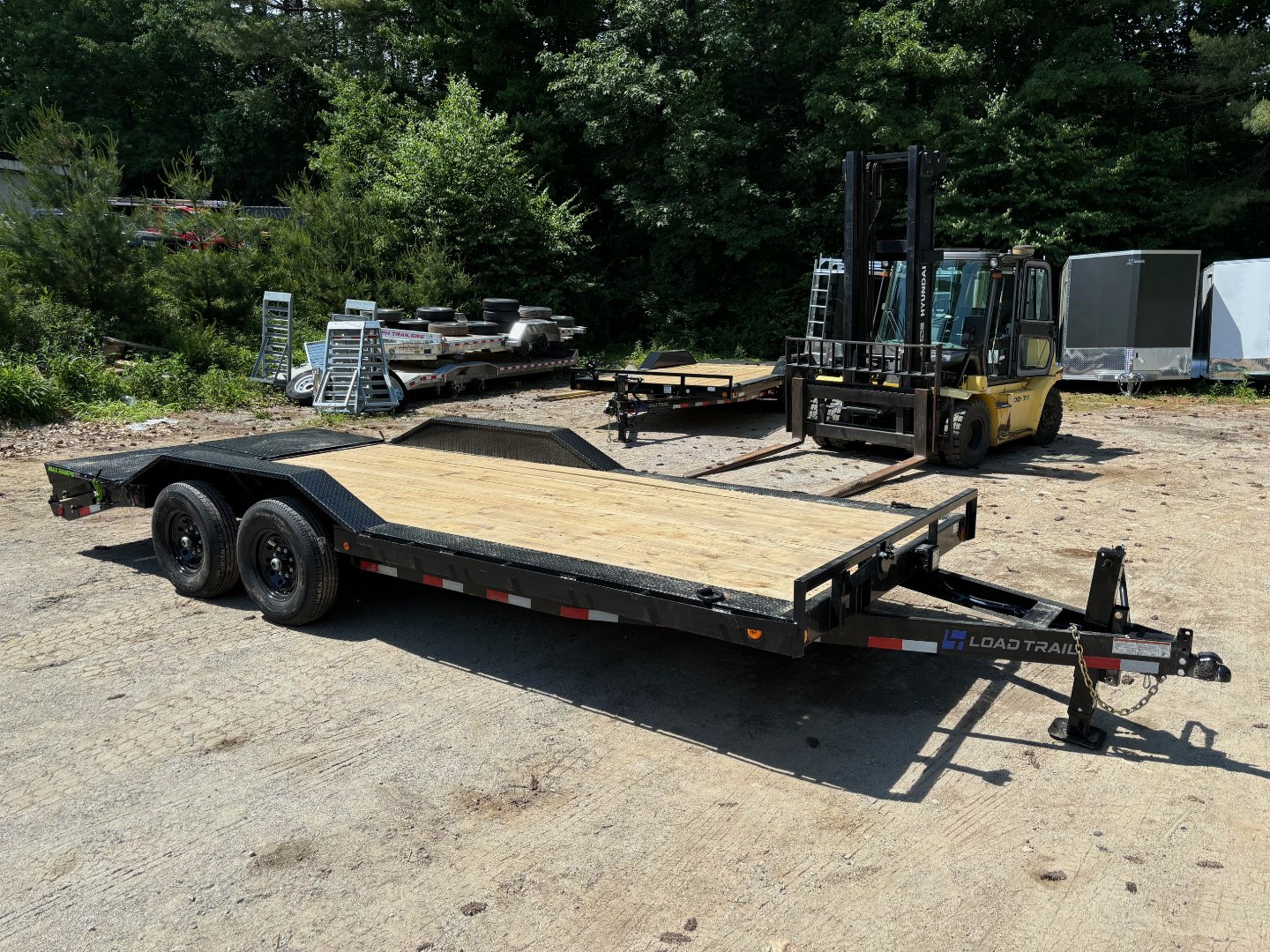 New 2024 Load Trail 102X20 Equipment Trailer / DriveOver Fender/14