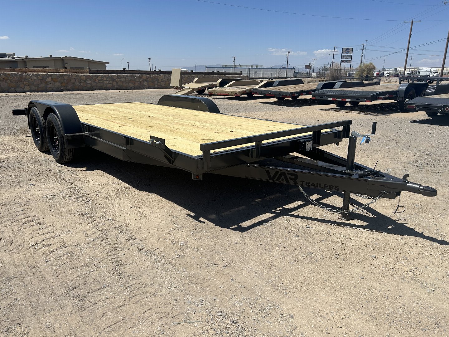 New 2024 VAR 7x18 Car Hauler El Paso Texas