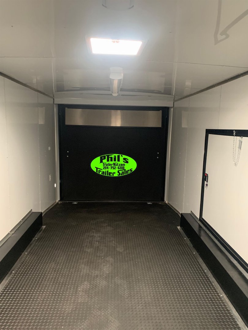 New 2024 8.5X24 Car / Racing Trailer BATHROOM PACKAGE Car Hauler Robinson Texas