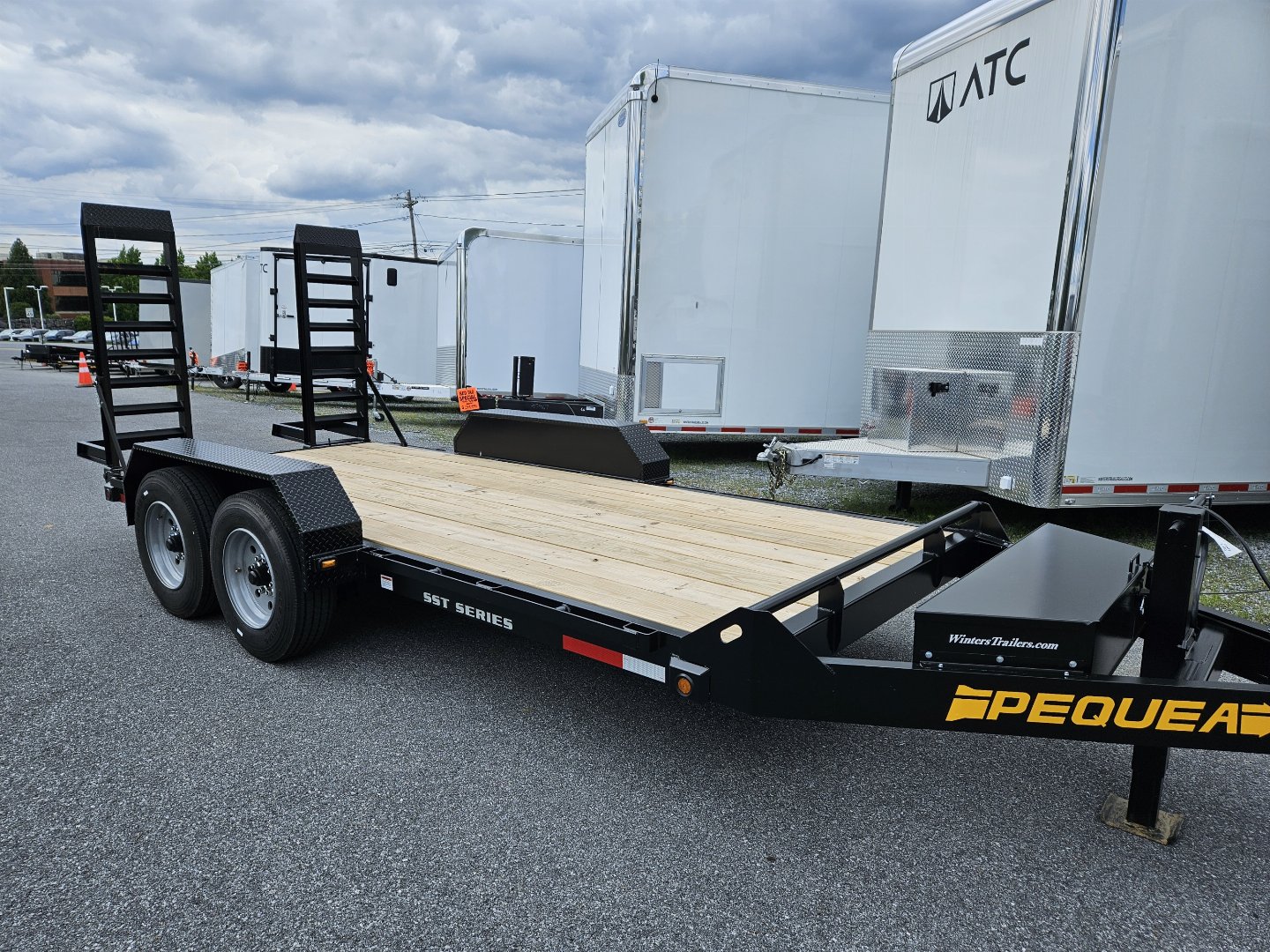 New 2022 PEQUEA TRAILERS SST 16' Equipment Trailer Ephrata Pennsylvania