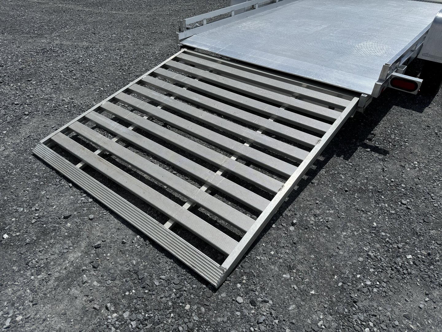 Used 2018 ALUMA Aluma EX7712HSLR Anniversary Series Limited Edition ...