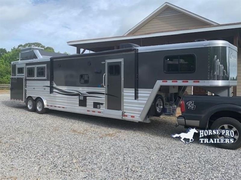 New 2025 CIMARRON TRAILERS Norstar NS3G Horse Trailer Gainesville