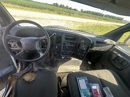 Used 2005 GMC ROLLBACK/ WRECKER