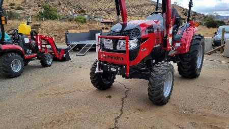 New 2023 Mahindra 1640 HST