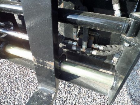 New 2023 Midsota HYDRAULIC POSITION PALLET FORKS Attachment