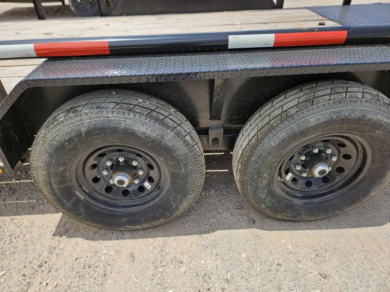 New 2024 Stanley 20' 14K Pipe Top Utility