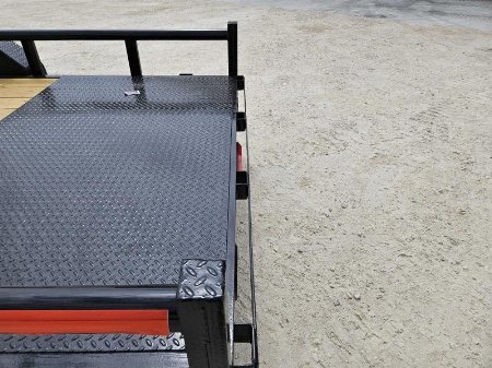 New 2024 Stanley 20' 14K Pipe Top Utility