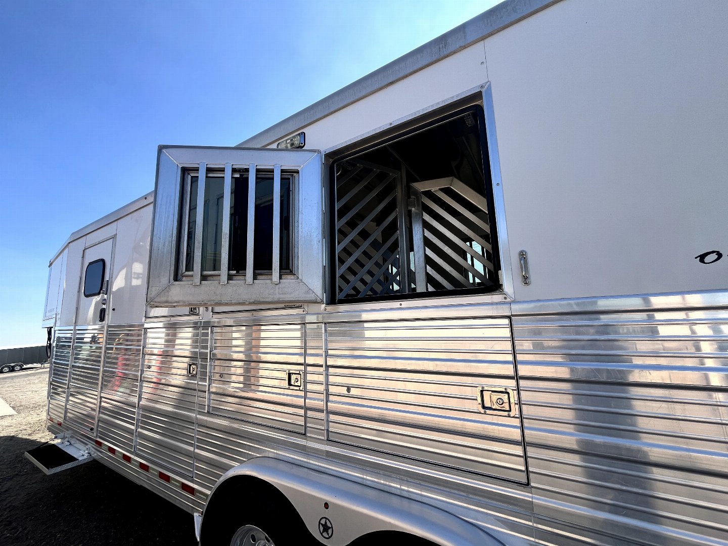 Used 2014 Bloomer 3HR GN Horse Trailer Fort Colorado