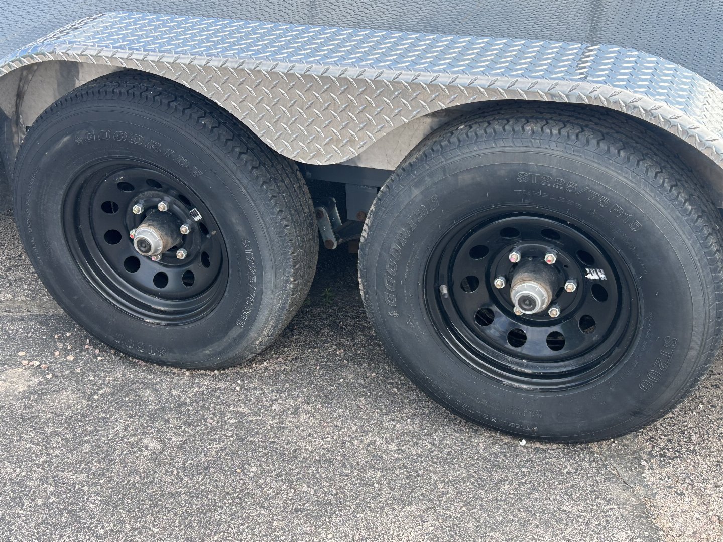 New 2024 PJ Trailers 4" Channel Carhauler (C4) 20' Car Hauler
