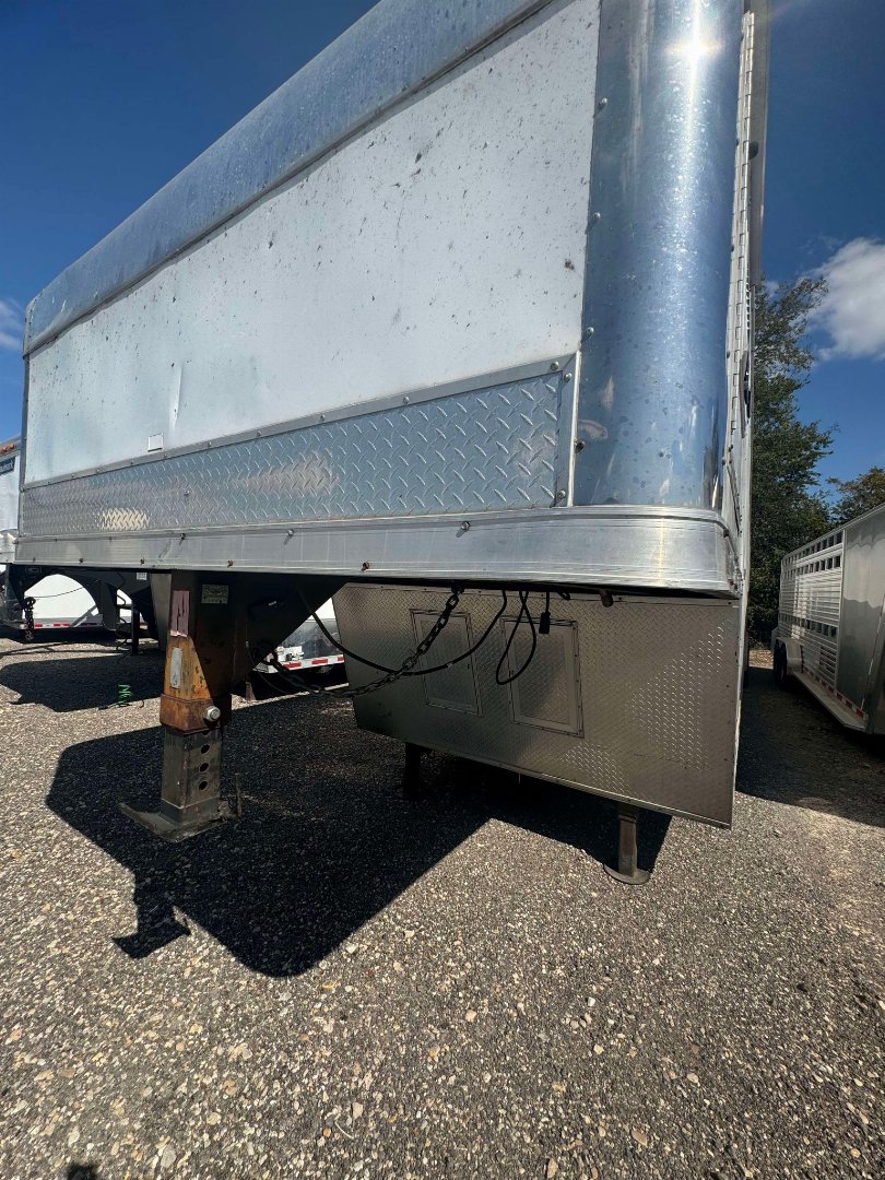 Used 2006 8.5X48 GOOSENECK TRAILER ENCLOSED CAR HAULER Car / Racing