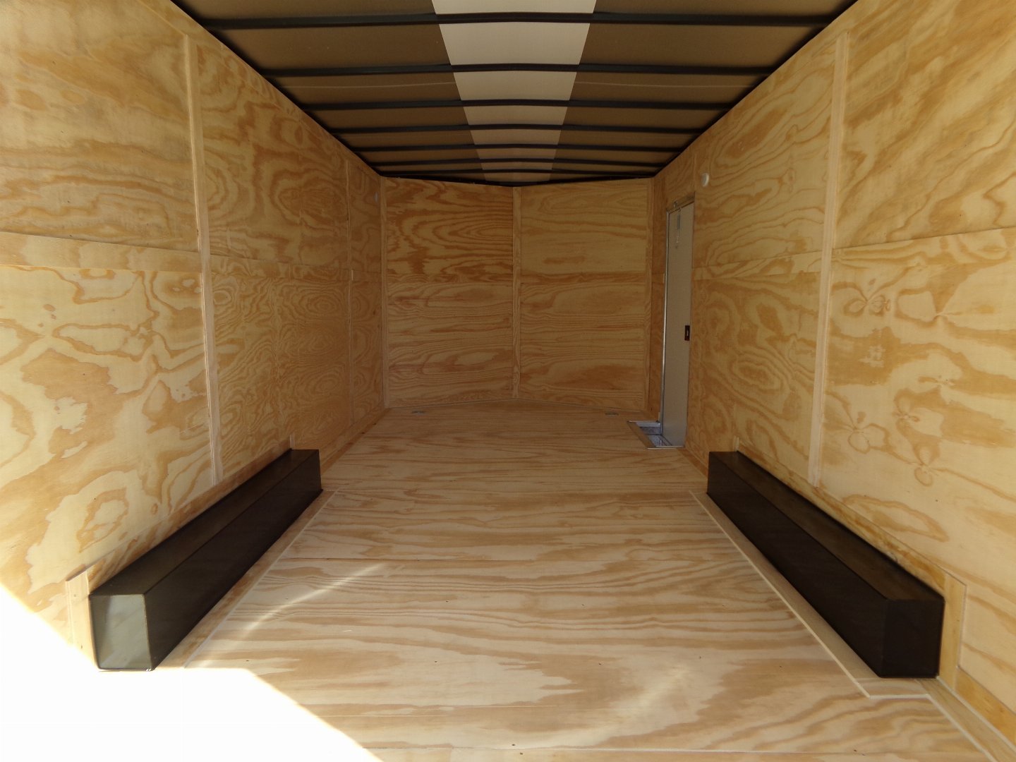 New 2025 Extreme Trailers 8.5X20TA-5200 Cargo / Enclosed Trailer