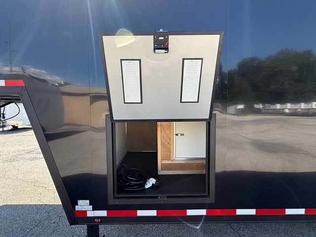 New 2024 VINTAGE 8.5 X 44 RACE TRAILER