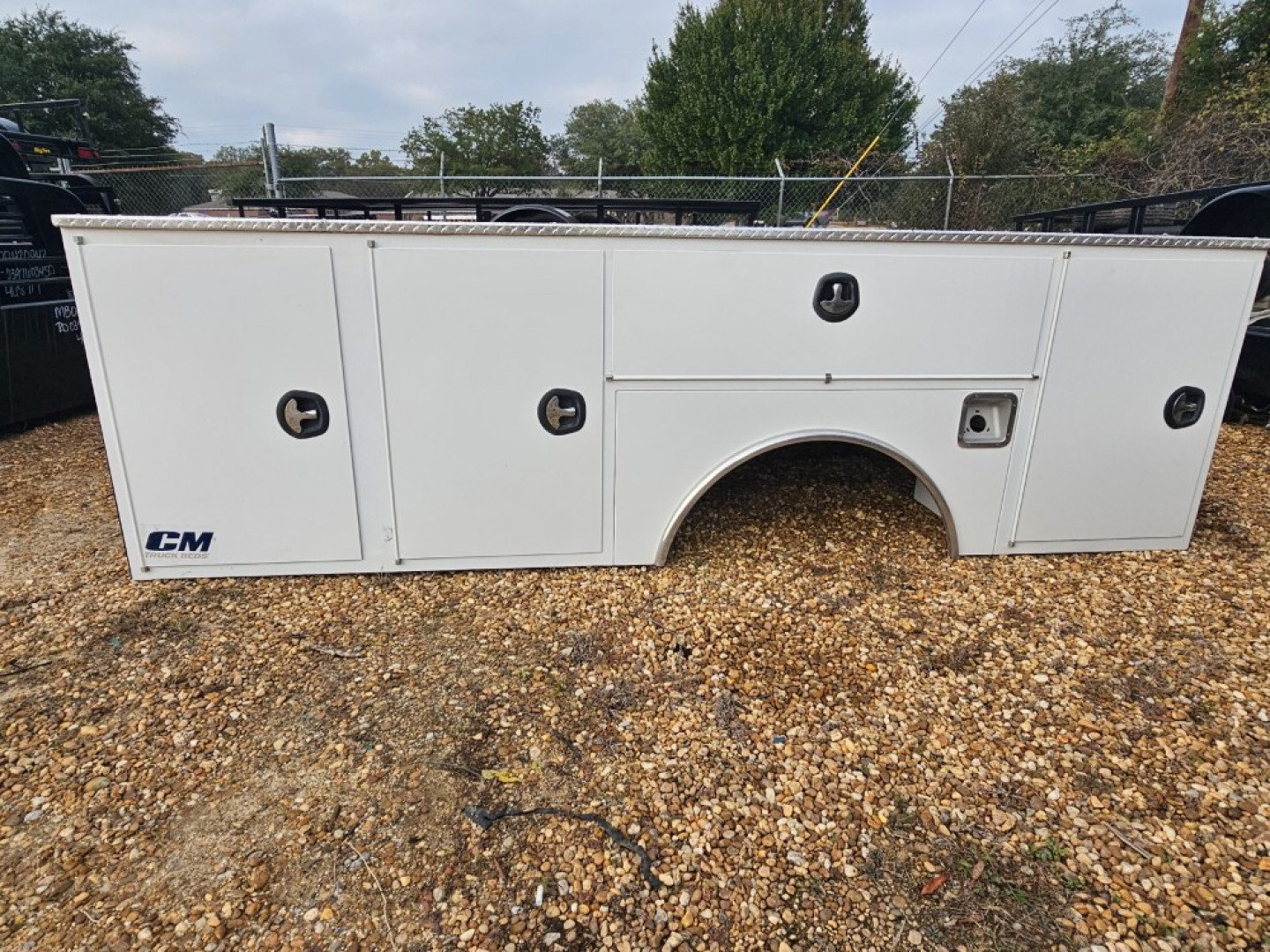 New 2024 CM Truck Beds CMG-13494VVSSG2 Service Bodies