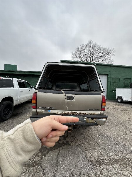 Used 2000 GMC 2500 3/4 TON Truck
