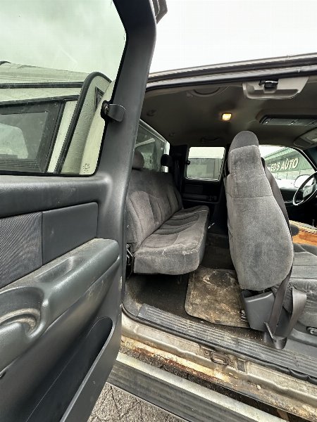 Used 2000 GMC 2500 3/4 TON Truck