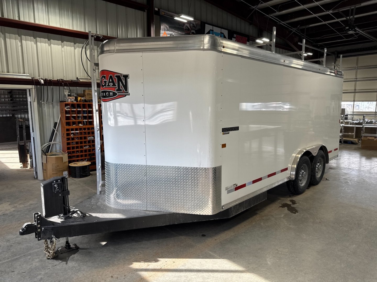 New 2025 Logan Coach Contractor Tool Crib
