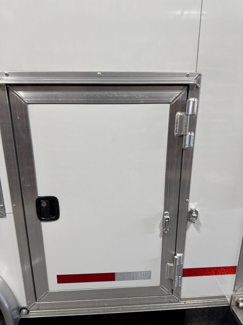 New 2025 Logan Coach Contractor Tool Crib
