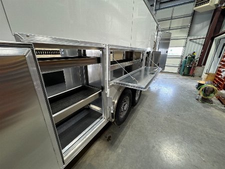 New 2025 Logan Coach Contractor Tool Crib