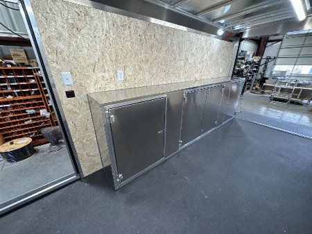New 2025 Logan Coach Contractor Tool Crib