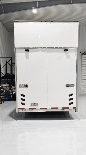 Used 2003 T & E Enterprises Loaded 36’ Stacker Trailer
