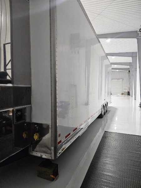Used 2003 T & E Enterprises Loaded 36’ Stacker Trailer
