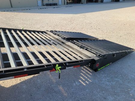 New 2025 Load Trail 40' 24k Gooseneck w/ Max Ramps