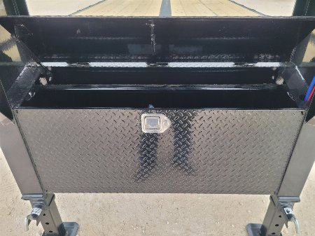 New 2025 Load Trail 40' 24k Gooseneck w/ Max Ramps