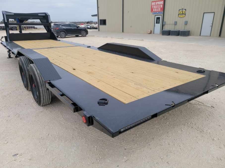 New 2025 Load Trail 102"X26' 20K Gooseneck Tilt
