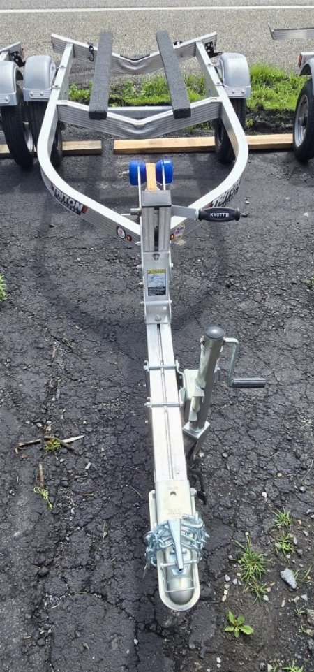 New 2025 Triton Trailers ELITE 1 PLACE JET SKI Personal Watercraft Trailer or Watercraft Trailer