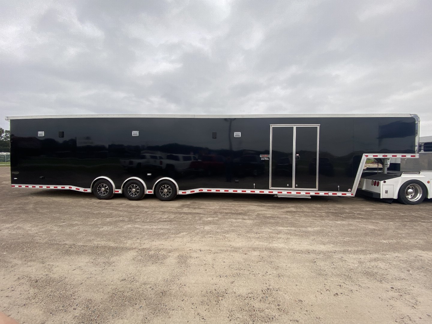 Used 2020 Bravo 48’ Icon Gooseneck Race Trailer