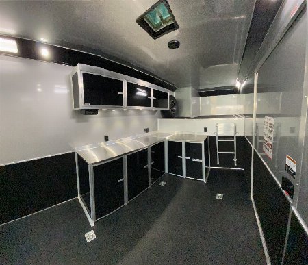 Used 2020 Bravo 48’ Icon Gooseneck Race Trailer