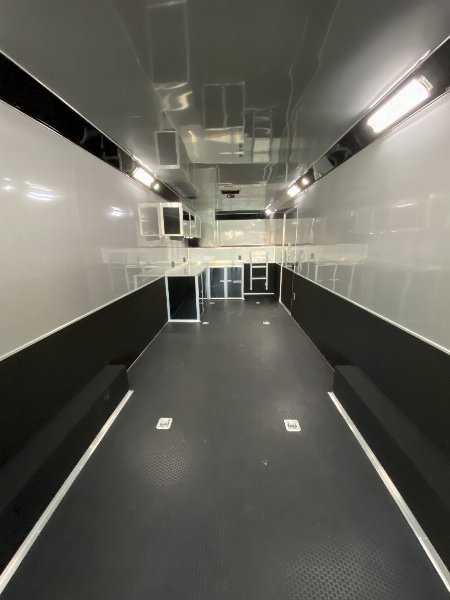 Used 2020 Bravo 48’ Icon Gooseneck Race Trailer