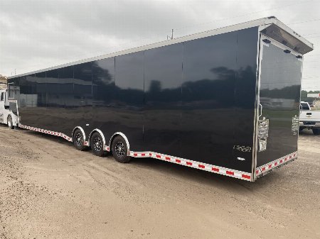 Used 2020 Bravo 48’ Icon Gooseneck Race Trailer