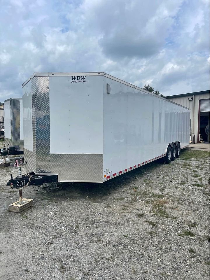 Used 2022 Peach Cargo 34’ V-Nose Trailer
