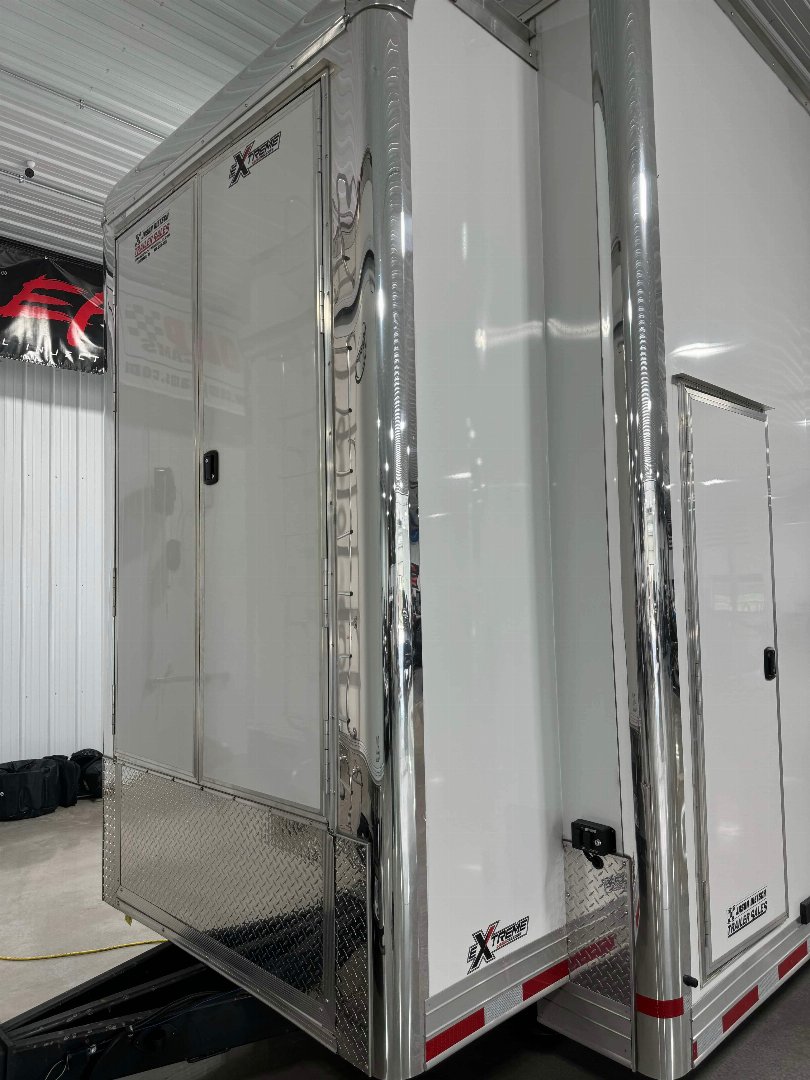 Used Custom built 2023 United Trailer Extreme 36’ 3 car stacker