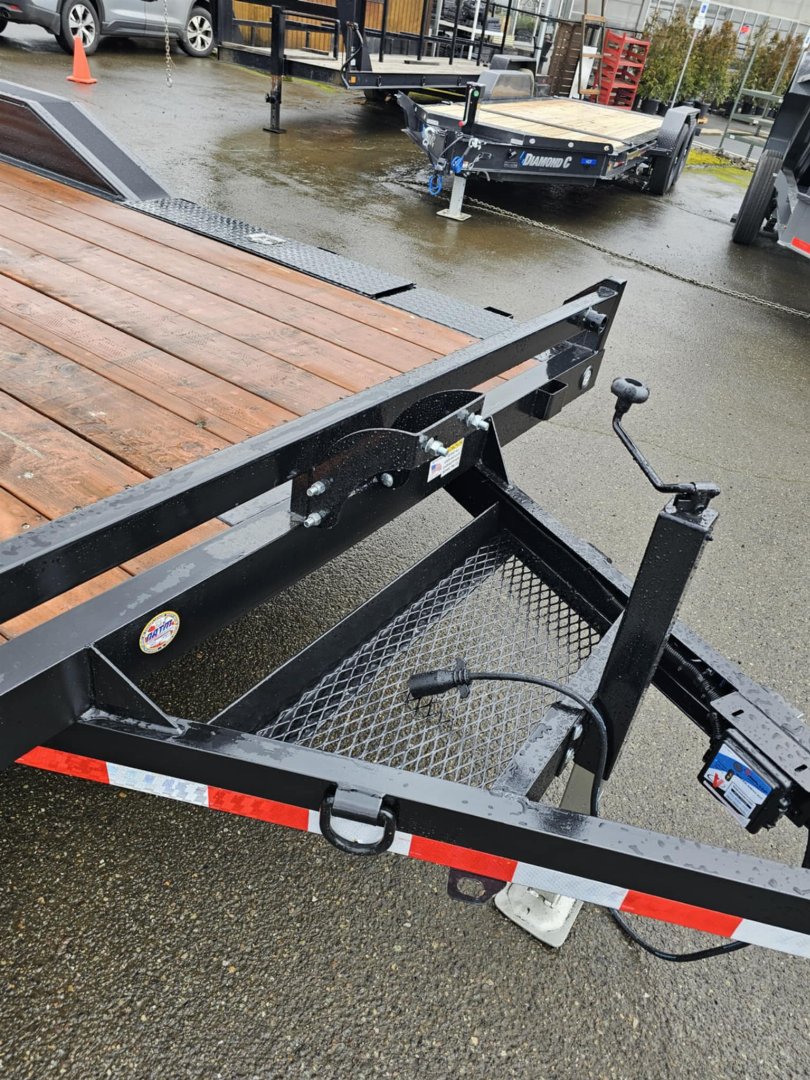 New 2026 10K VERSATILE HD718TA3 7X18 ROCK CRAWLER DRIVE OVER FENDERS CAR HAULER TRAILER