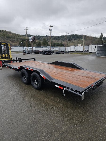 New 2026 10K VERSATILE HD718TA3 7X18 ROCK CRAWLER DRIVE OVER FENDERS CAR HAULER TRAILER