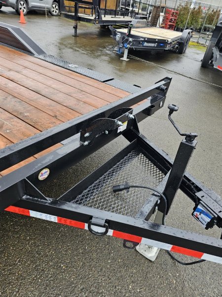 New 2026 10K VERSATILE HD718TA3 7X18 ROCK CRAWLER DRIVE OVER FENDERS CAR HAULER TRAILER