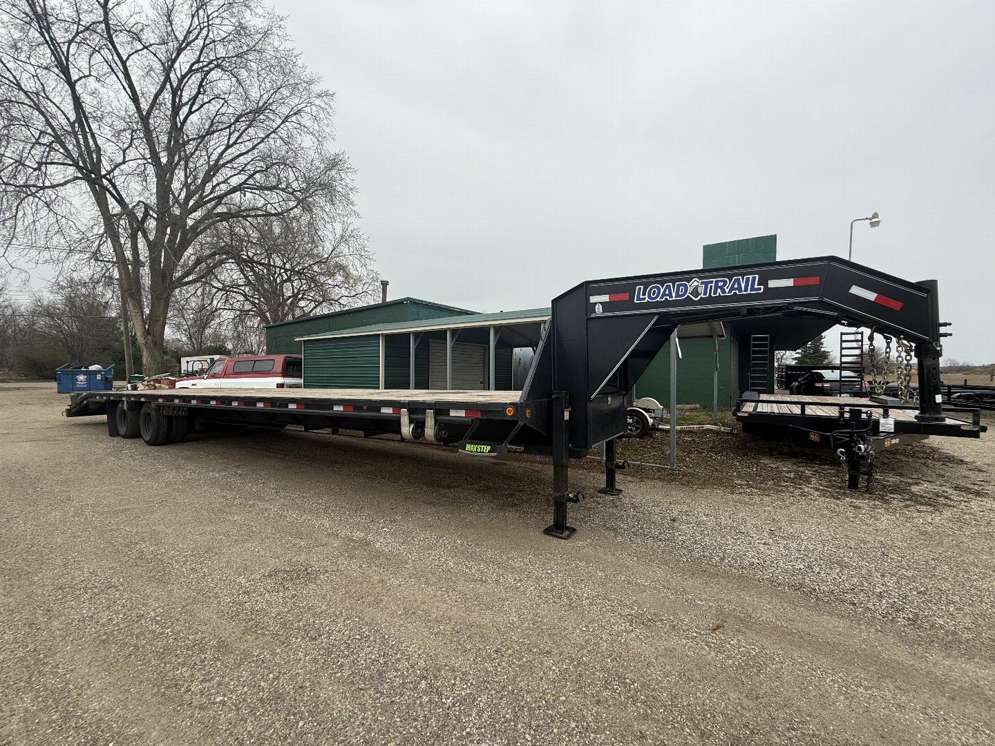 Used 2023 Load Trail 35+5 GOOSENECK 25.9K Deckover Trailer