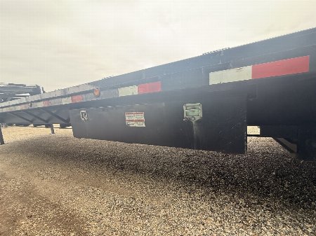 Used 2023 Load Trail 35+5 GOOSENECK 25.9K Deckover Trailer