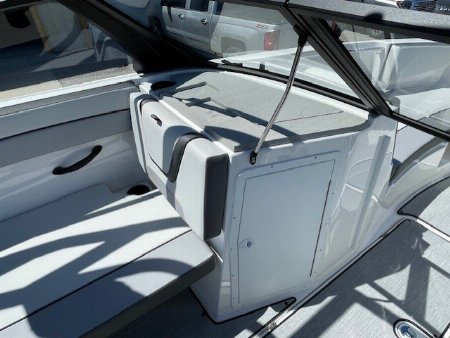 New 2025 Yamaha Boats AR 220 Jet Boat