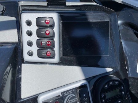 New 2025 Yamaha Boats AR 220 Jet Boat