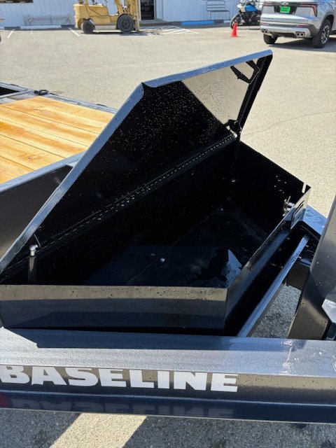 New 2025 HTL208 BASELINE Diamond C Trailers 82" X 22' SPLIT-TILT Equipment Trailer GRAY