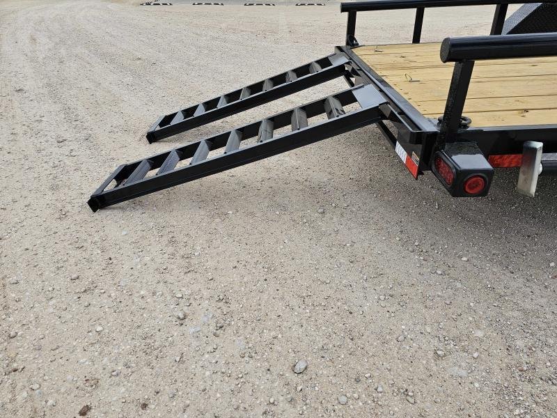 New 2025 Load Trail 20' 14K Pipe Top Utility Trailer