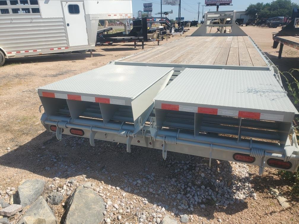 New 2026 Good Guys Trailers tdual gn Deckover Trailer
