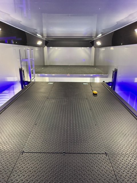 New 2025 INTECH 8.5 X 32 STACKER RACE TRAILER