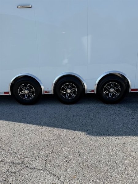 New 2025 INTECH 8.5 X 32 STACKER RACE TRAILER