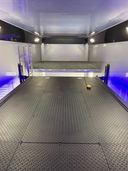 New 2025 INTECH 8.5 X 32 STACKER RACE TRAILER