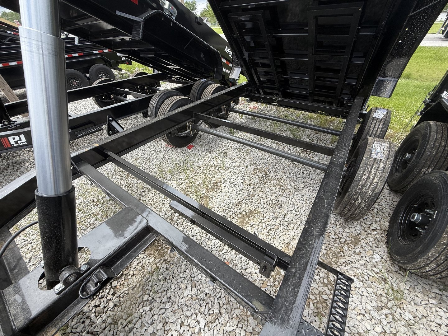 New 2026 PJ Trailers DT142 Dump Trailer 83X14 VOYAGER TA TELESCOPIC (GVW:14000) BLACK